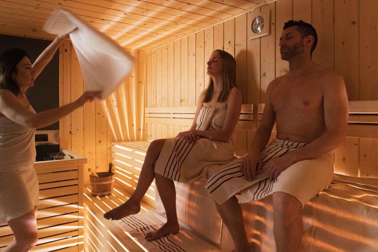 Hotel Nele Ziano di Fiemme Exteriör bild
