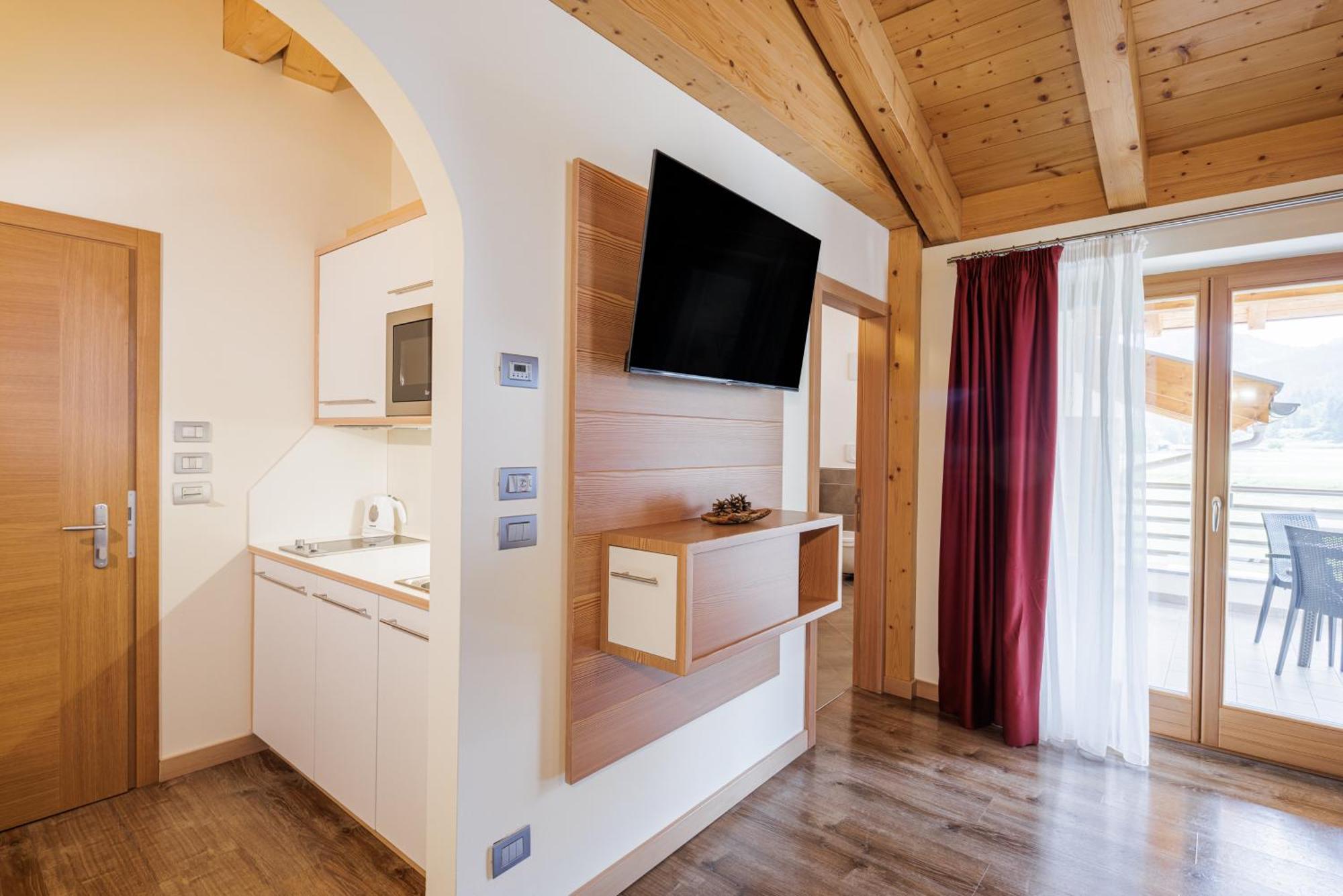 Hotel Nele Ziano di Fiemme Rum bild